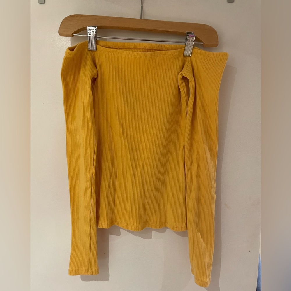 Off the Shoulders Long Sleeve